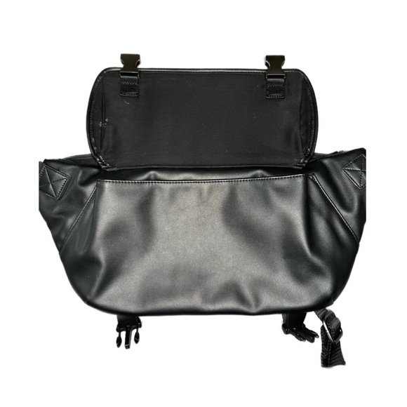 Ted Baker Cobbra Unisex Black Belt Bag Blue Trim - Picture 9 of 15